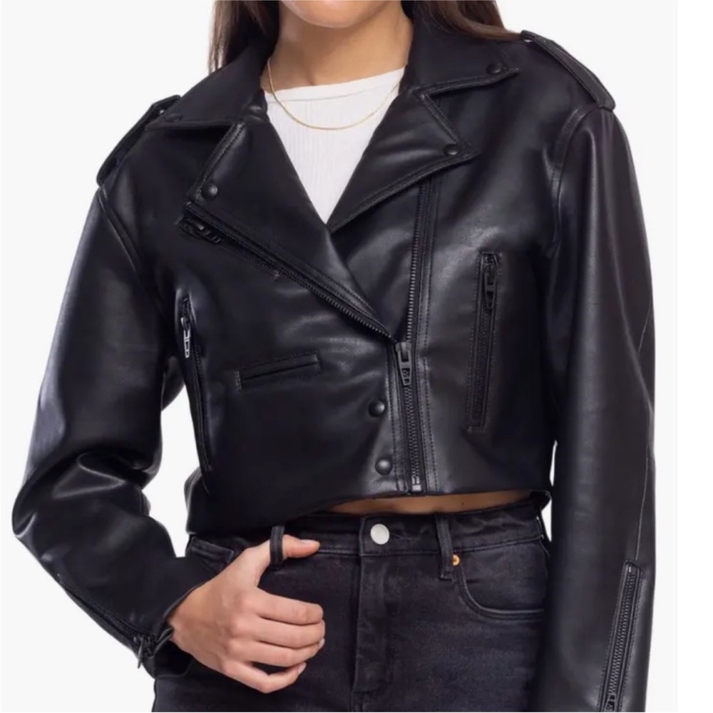 ISO BLANK NYC crop moto jacket in L in black